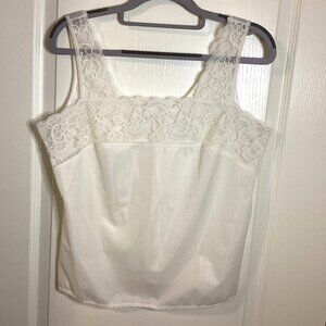 Vanity Fair Women's White Lace Trim Camisole Tank Top Size 38 Lingerie Chemises